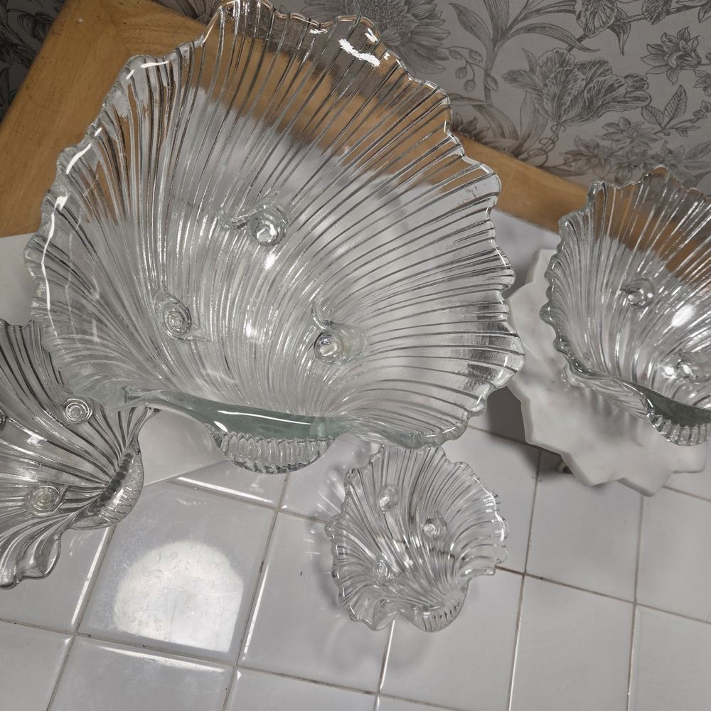Mikasa Clear Glass Shell-Shaped Serveware Set